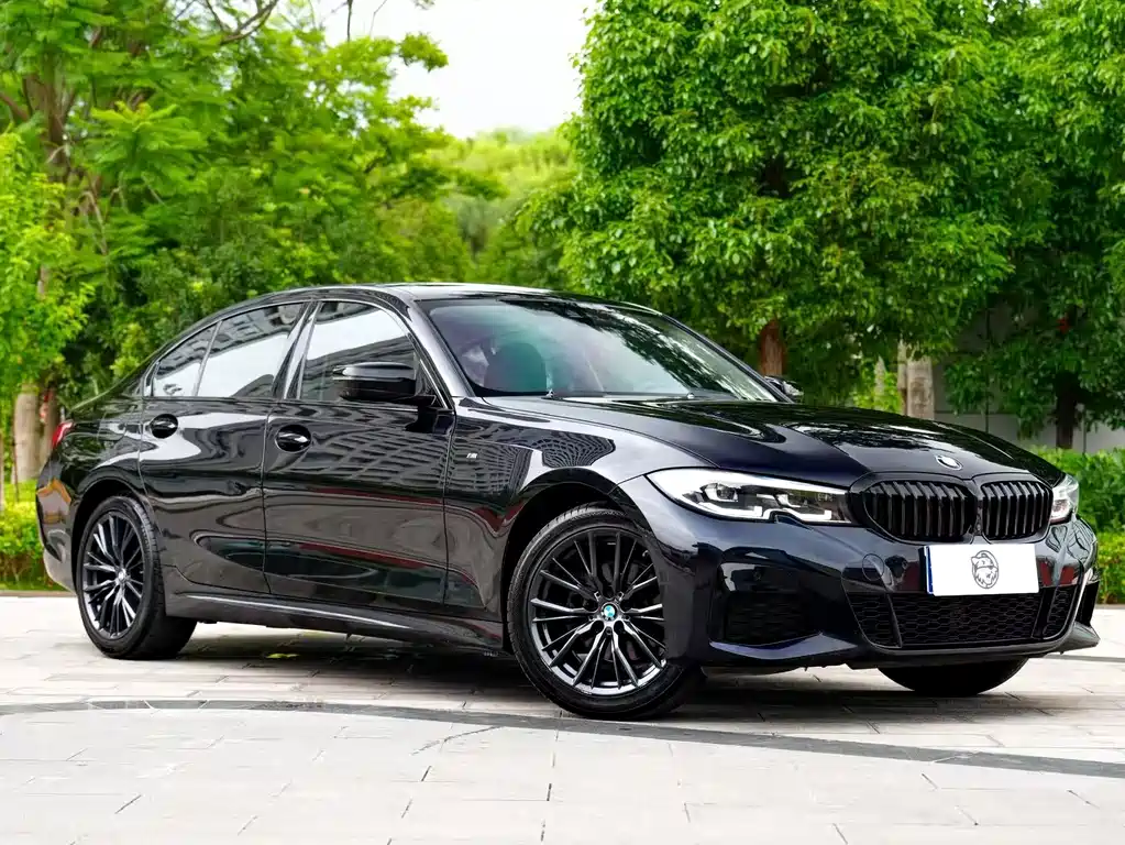 BMW 3 Series 2021
