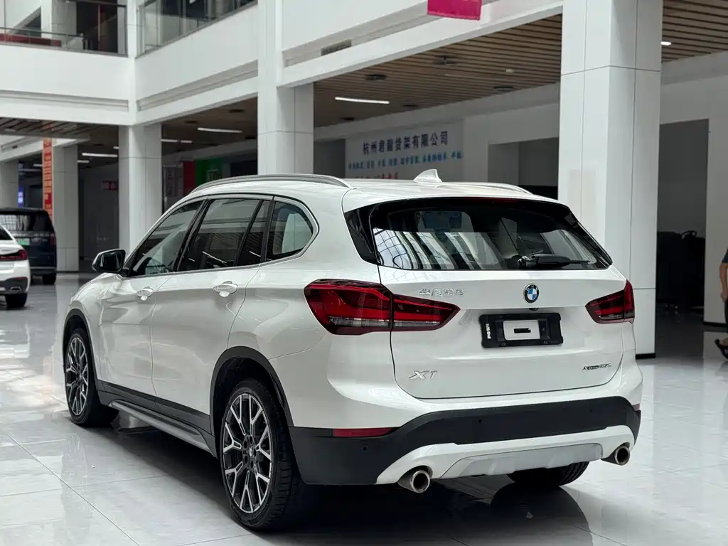 BMW X1 2020 — фото 7