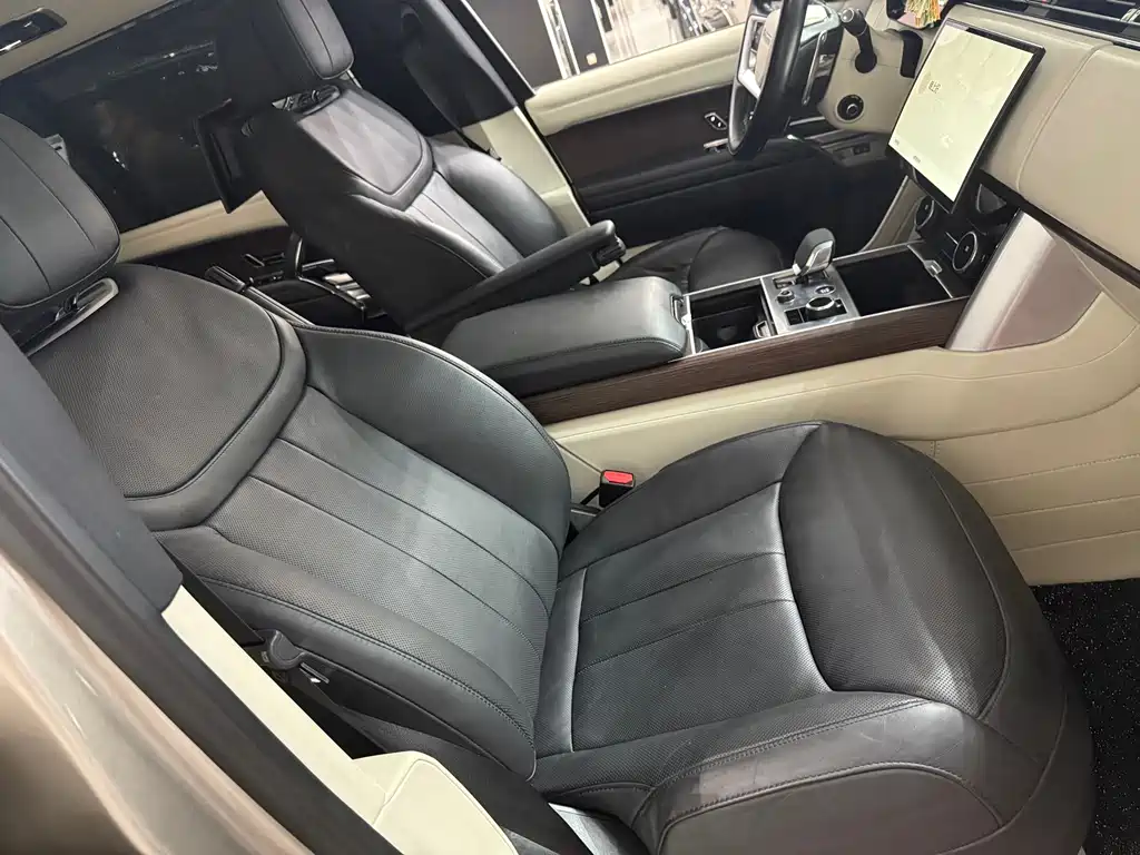 Land Rover Range Rover 2023 — фото 10