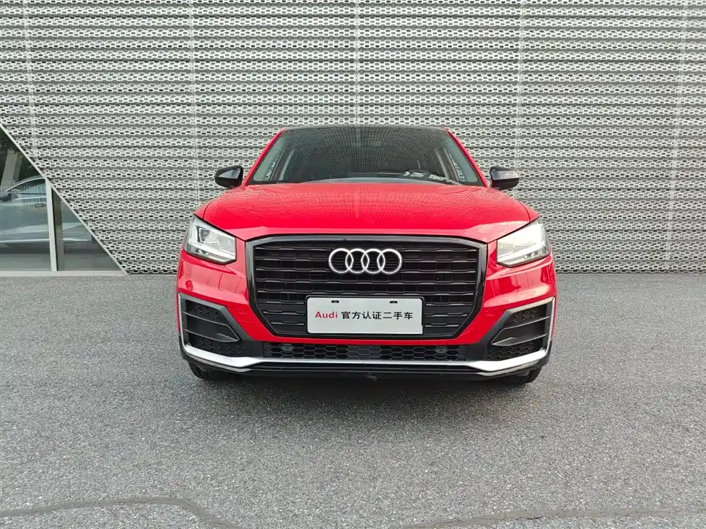 Audi Q2L 2021 — фото 3