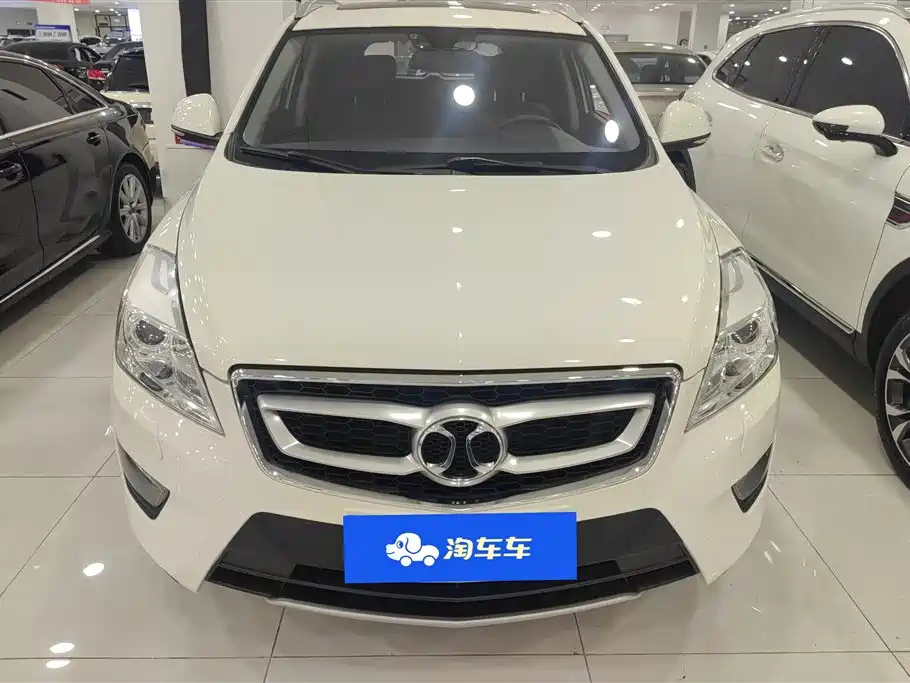 BAIC Senova X65 2015 — фото 2