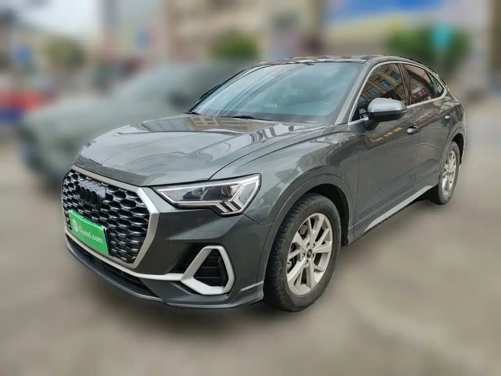 Audi Q3 Sportback 2022 — фото 1