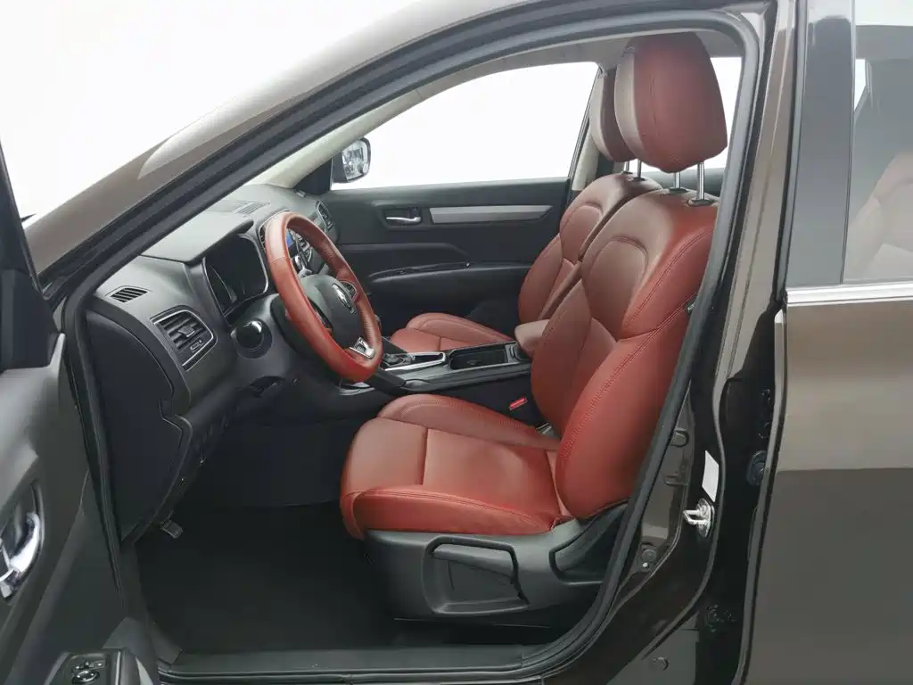 Renault Koleos 2018 — фото 10