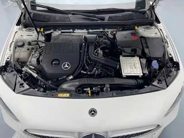 Mercedes-Benz A-Class 2021 — фото 12
