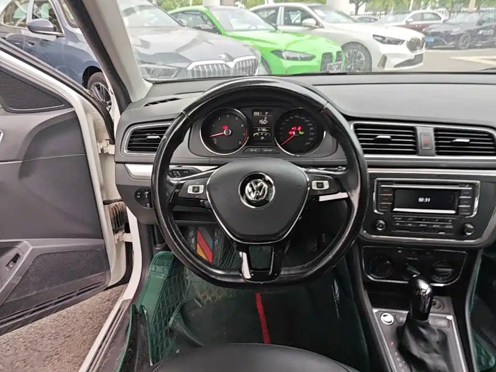 Volkswagen Lavida 2017 — фото 17