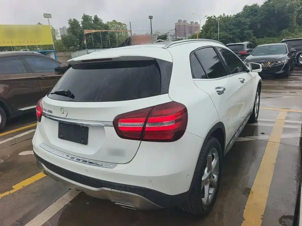 Mercedes-Benz GLA 2018