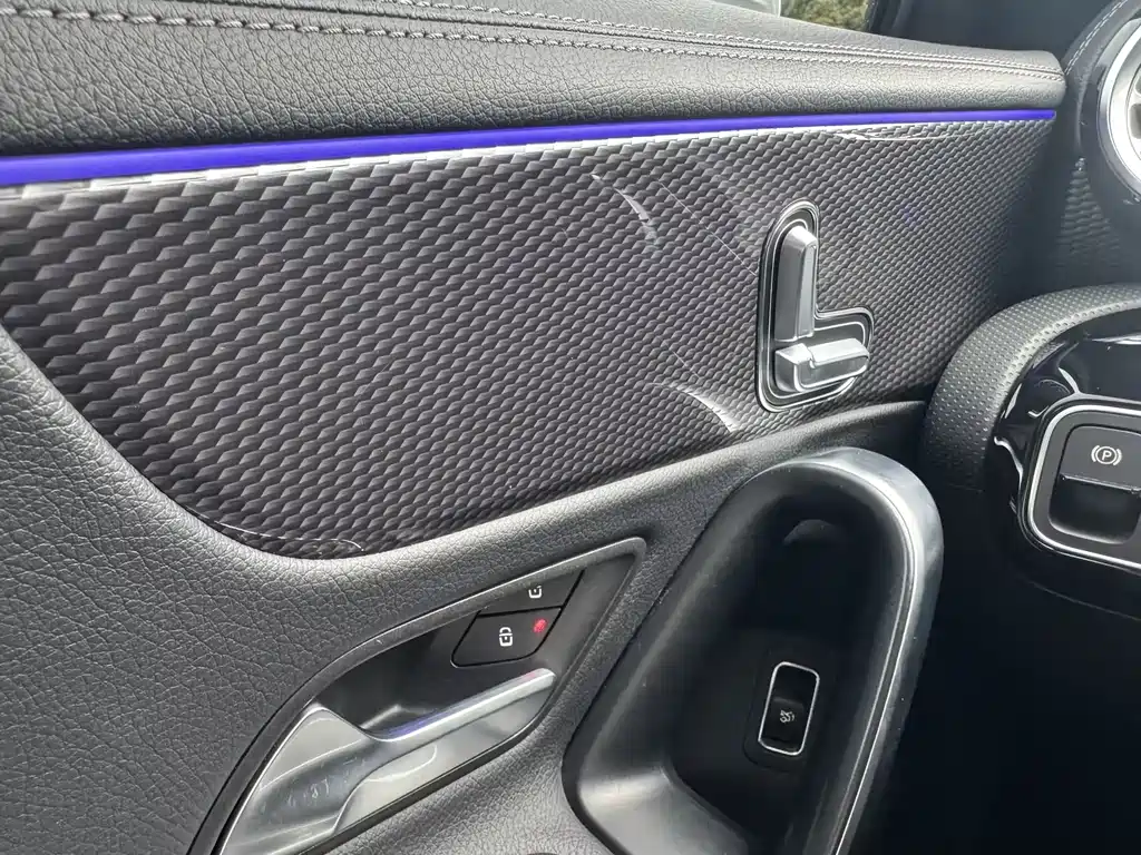 Mercedes-Benz A-Class 2023 — фото 13