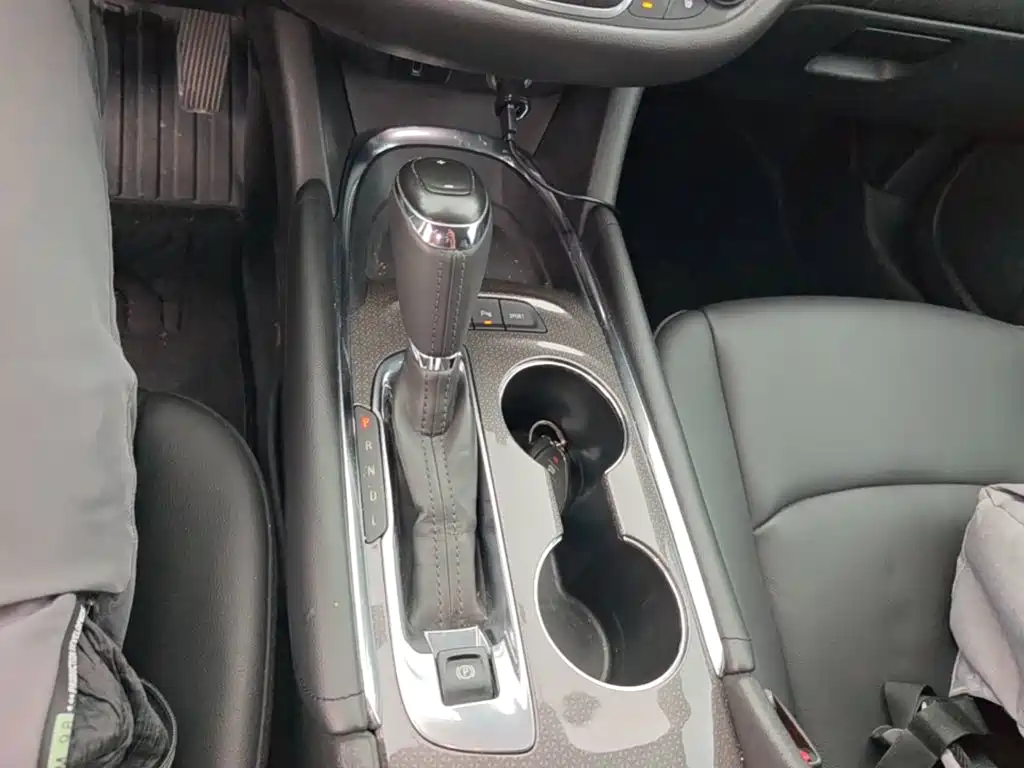 Chevrolet Malibu XL 2017 — фото 14