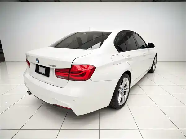 BMW 3 Series 2018