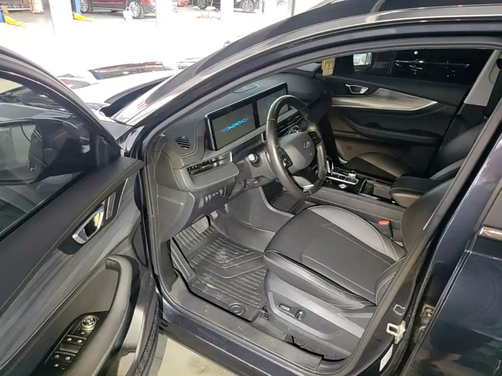 Chery Tiggo 8 PLUS 2022 — фото 16