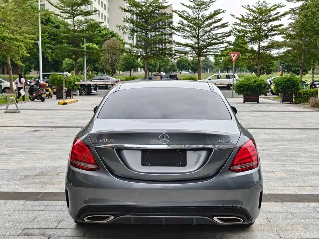 Mercedes-Benz C-Class 2018 — фото 13