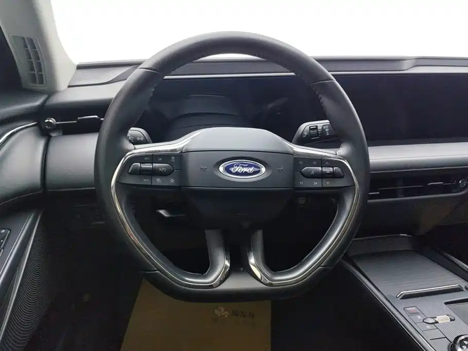 Ford Mondeo 2023 — фото 15