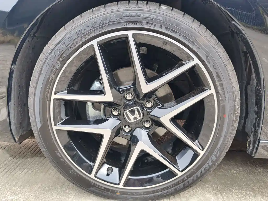 Honda Civic 2024 — фото 19