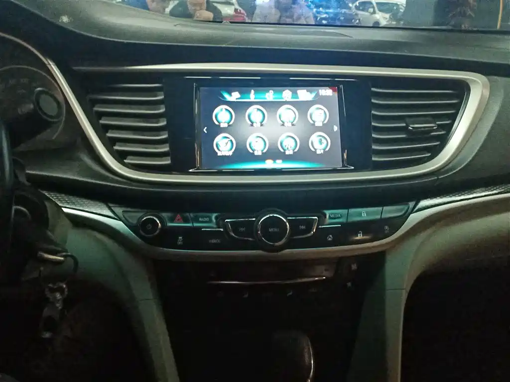 Buick Excelle 2020 — фото 13