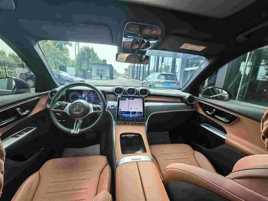 Mercedes-Benz GLC 2025 — фото 15