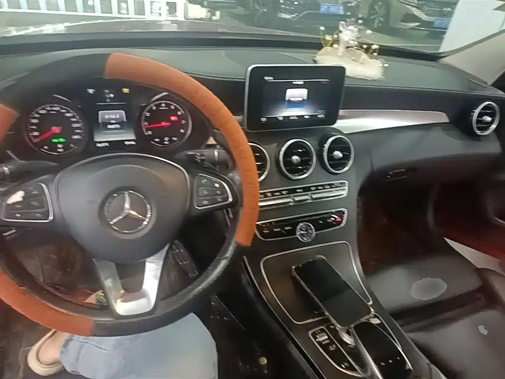 Mercedes-Benz C-Class 2018 — фото 10