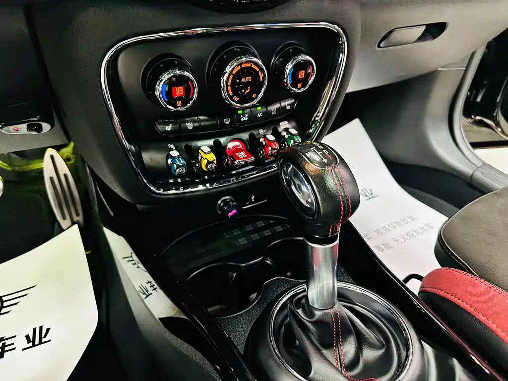 MINI JCW CLUBMAN 2019 — фото 43