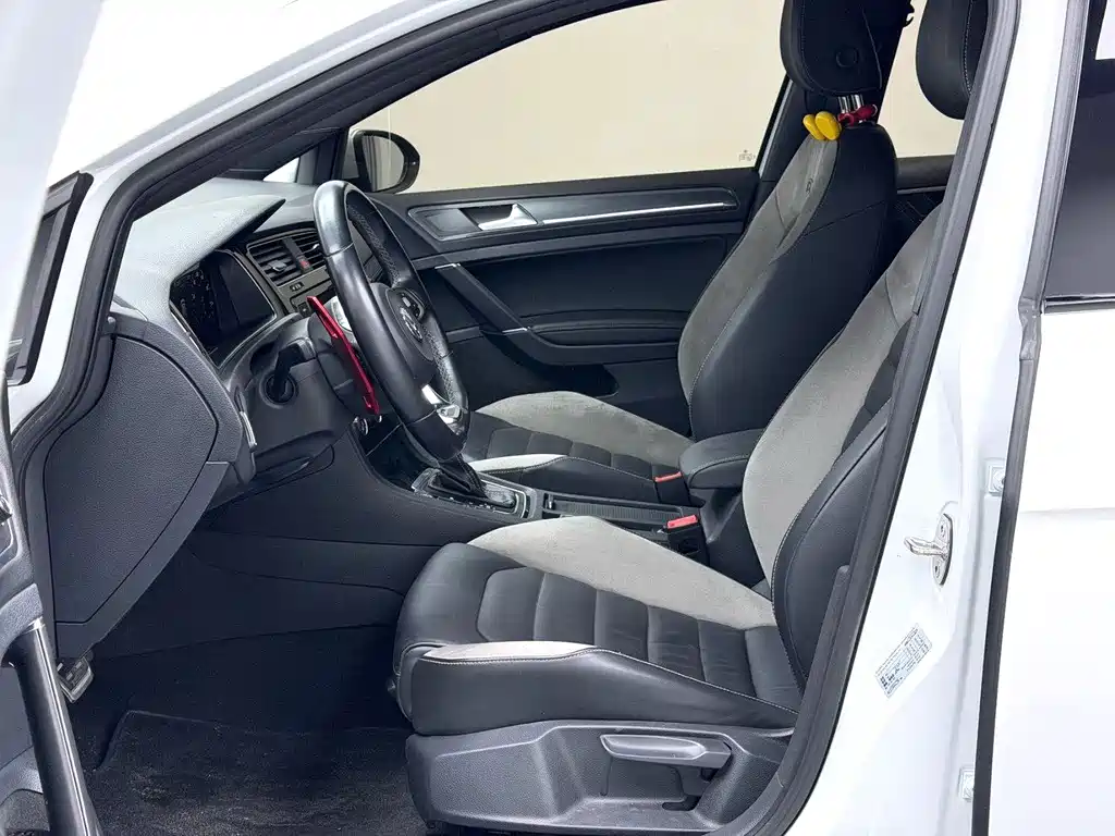 Volkswagen Golf 2019