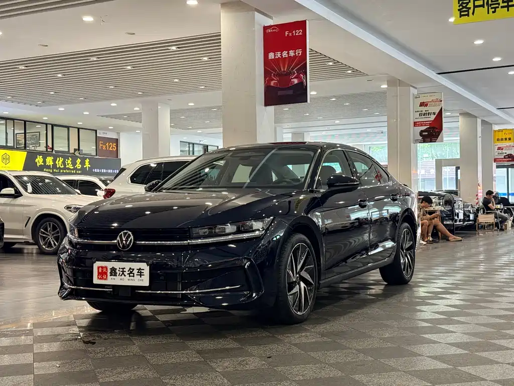Volkswagen Magotan 2024
