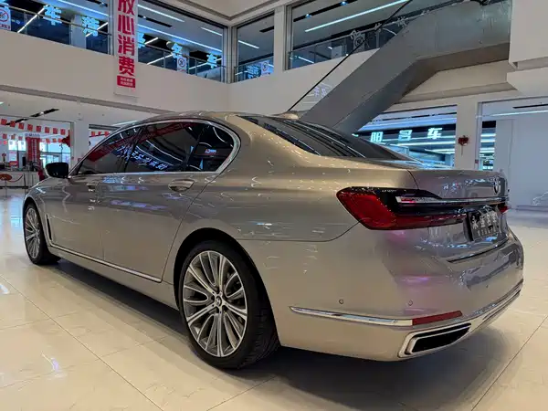 BMW 7 Series 2019