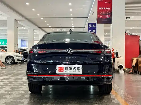 Volkswagen Magotan 2024