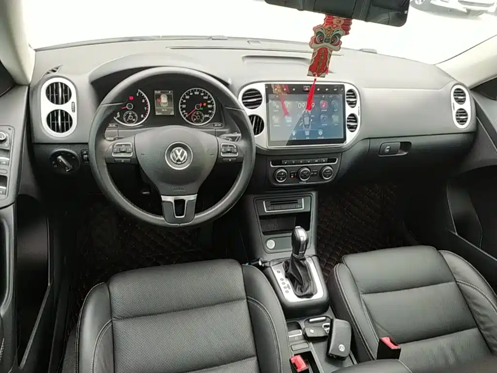 Volkswagen Tiguan 2016 — фото 10