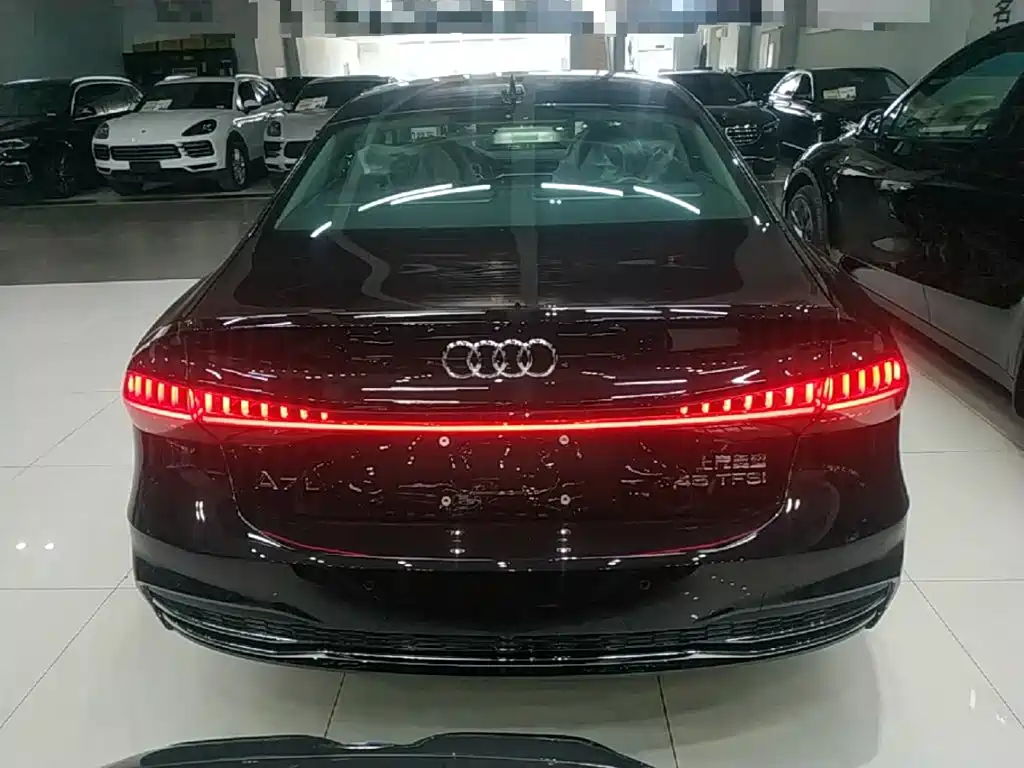Audi A7L 2026 — фото 4