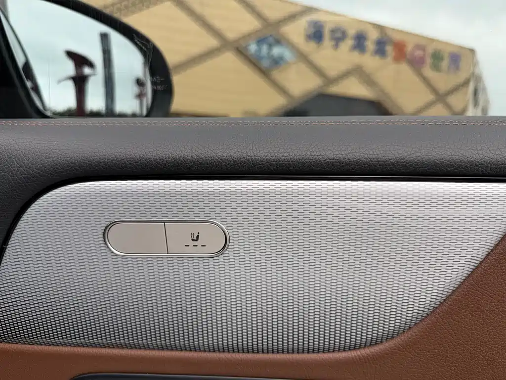 Mercedes-Benz GLB 2021 — фото 17