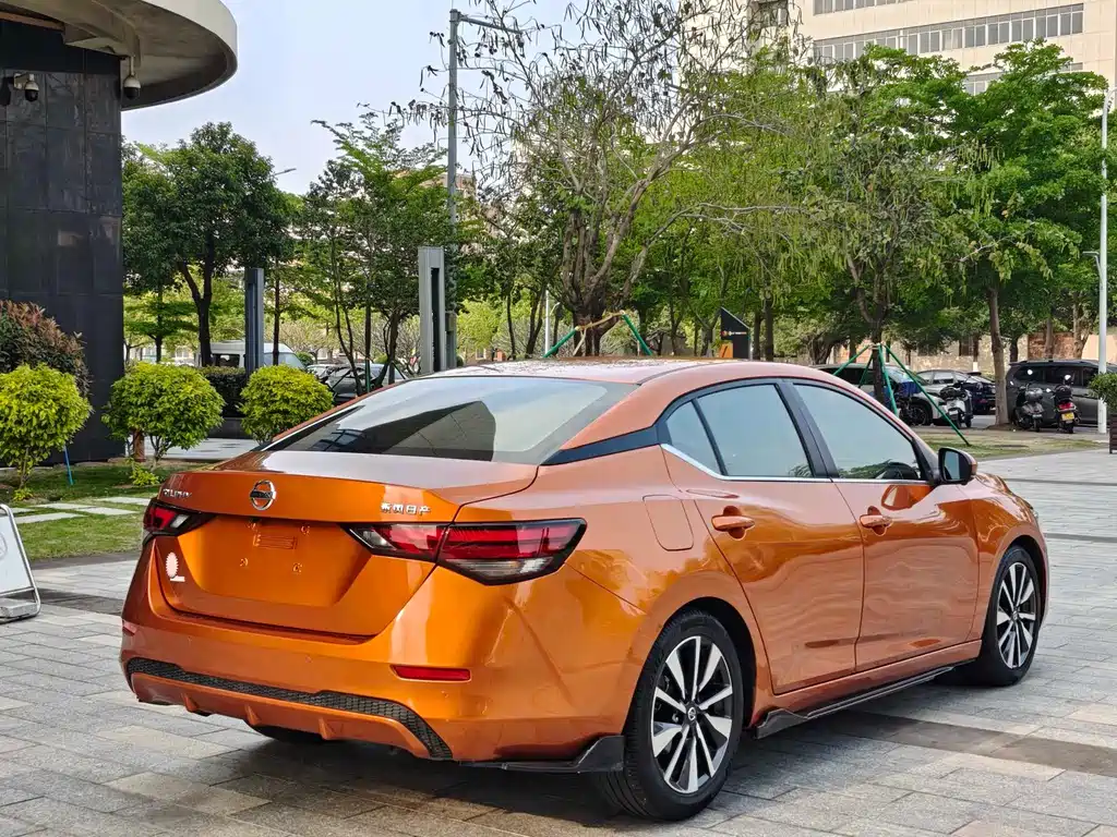 Nissan Sylphy 2020 — фото 13
