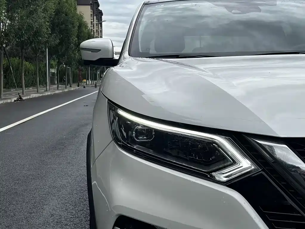 Nissan Qashqai 2021 — фото 13