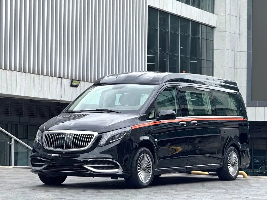 Mercedes-Benz Vito 2022 — фото 1