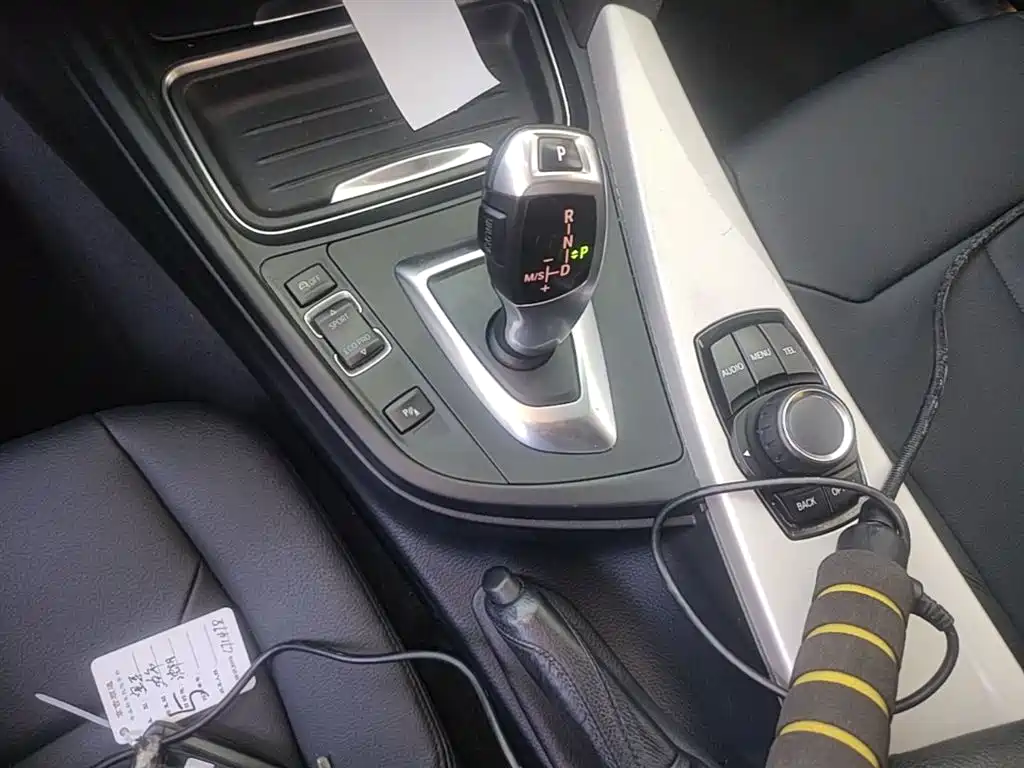 BMW 3 Series 2015 — фото 14