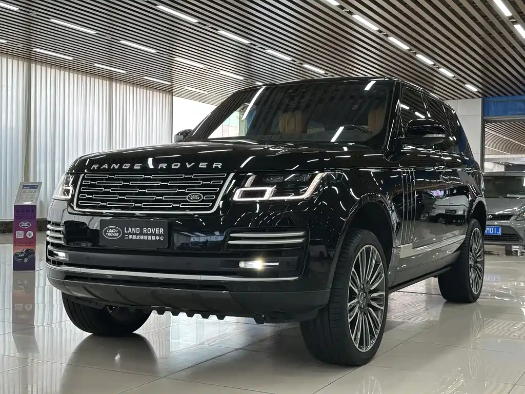 Land Rover Range Rover 2019 — фото 1