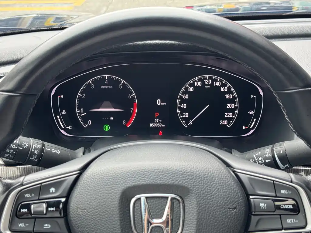 Honda Accord 2022 — фото 10