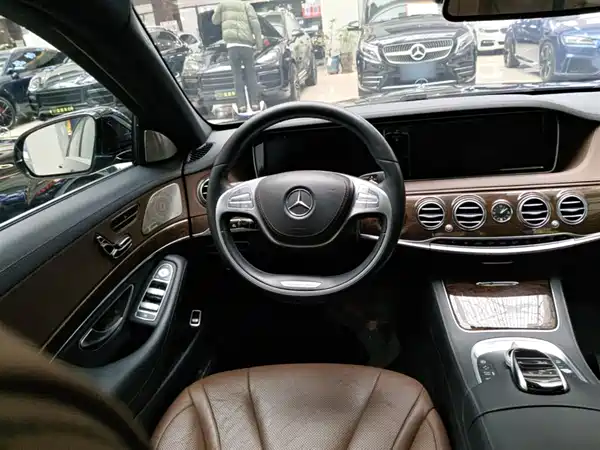Mercedes-Benz S-Class 2014
