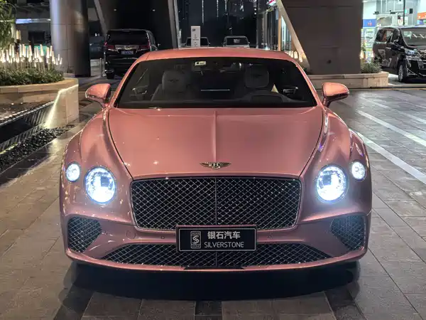 Bentley Continental 2021