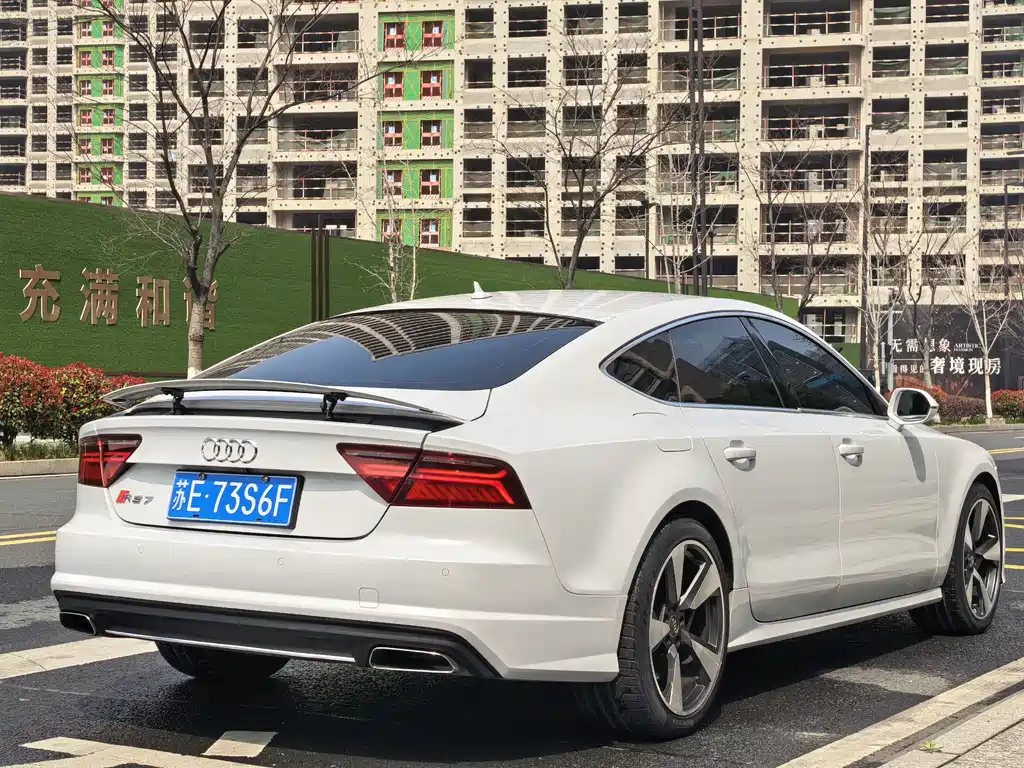 Audi A7 2017 — фото 15