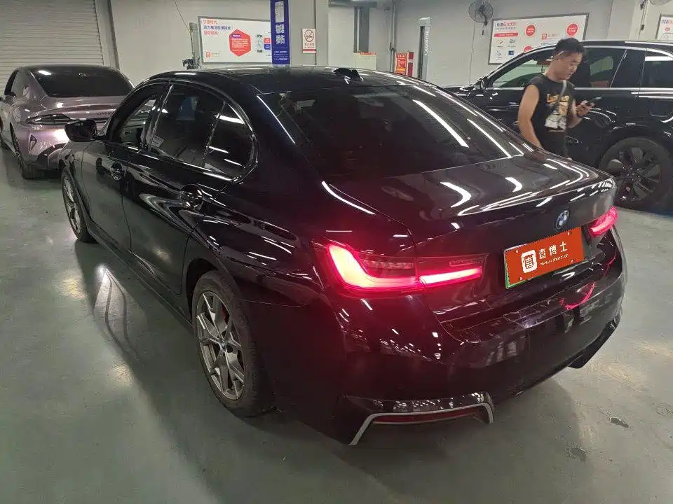 BMW i3 2023