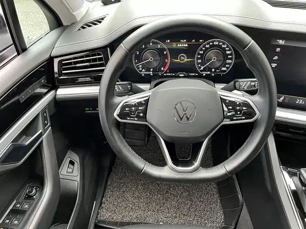 Volkswagen Touareg 2021