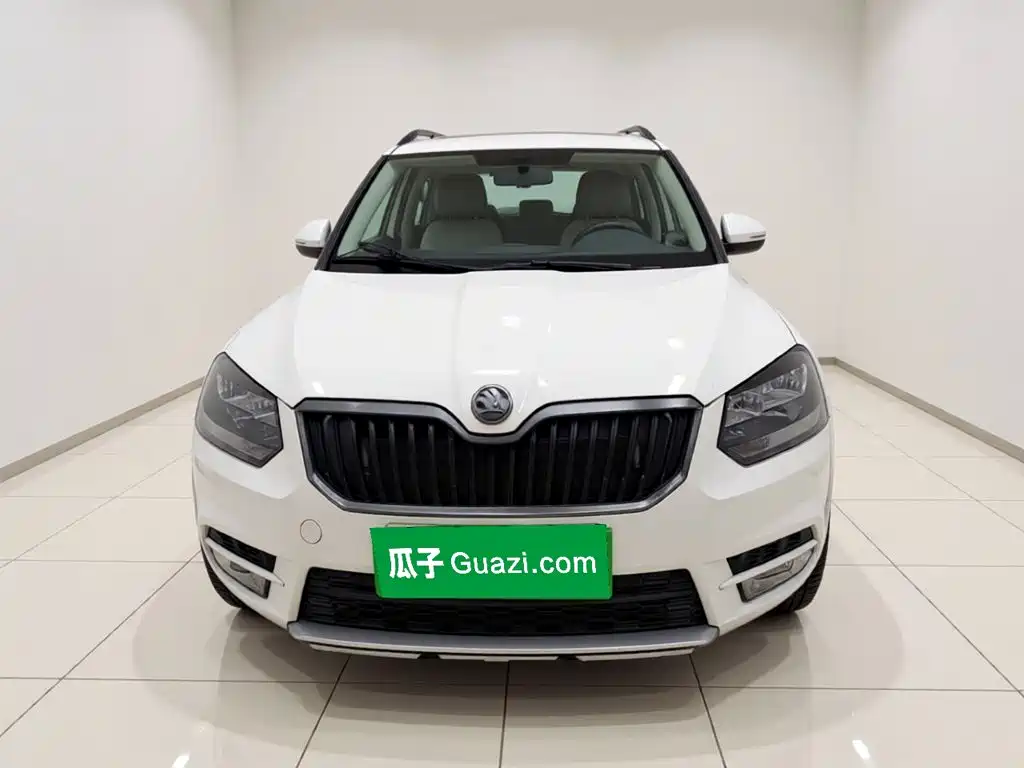 Skoda Yeti 2018 — фото 24