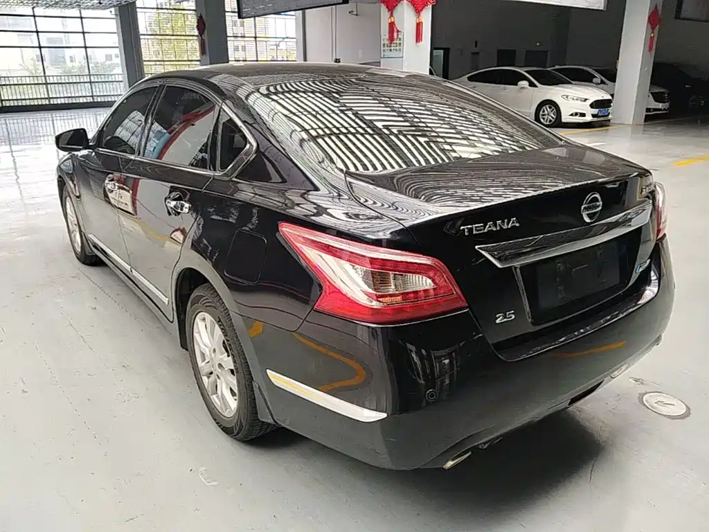 Nissan Teana 2015 — фото 5