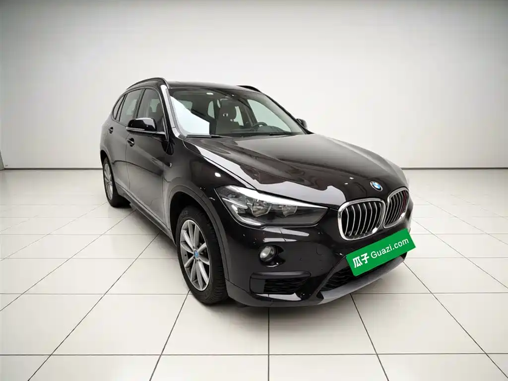 BMW X1 2019 — фото 8