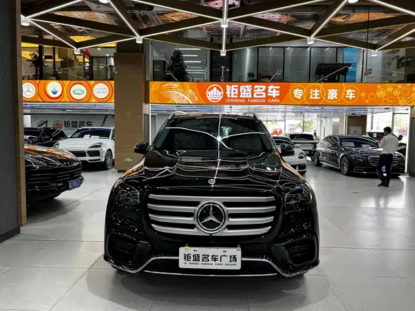 Mercedes-Benz GLS 2024