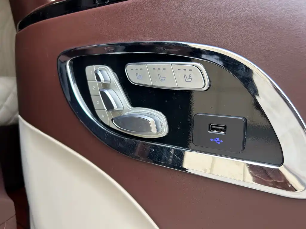 Mercedes-Benz Vito 2020 — фото 11