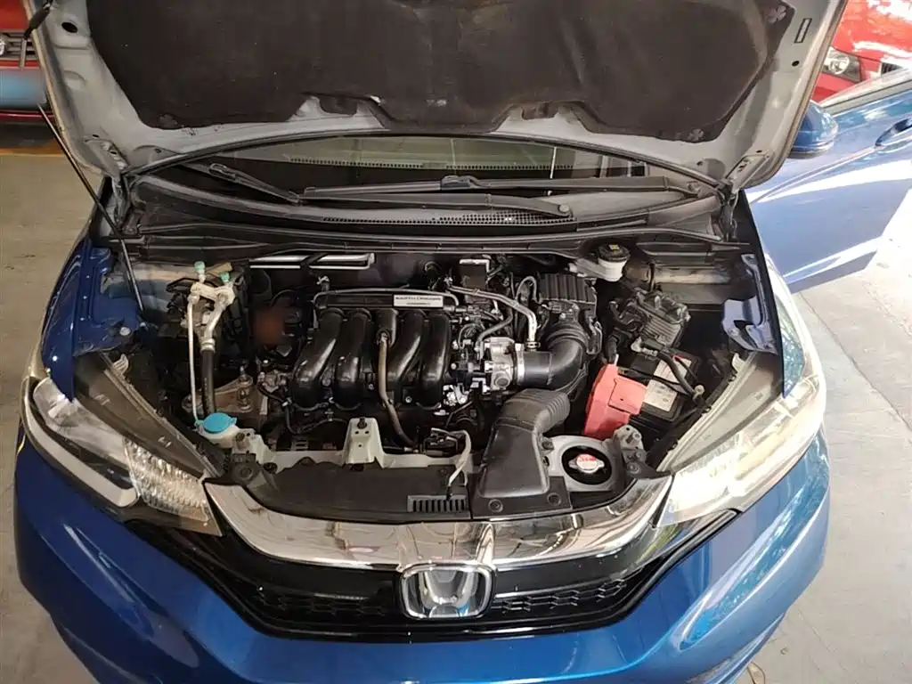 Honda Fit 2018 — фото 20