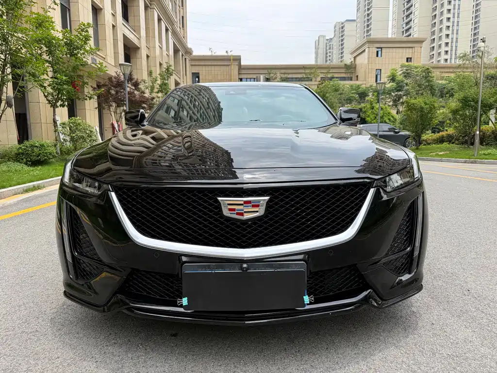 Cadillac CT5 2023 — фото 2