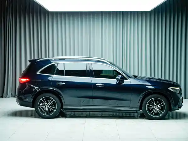 Mercedes-Benz GLC 2025