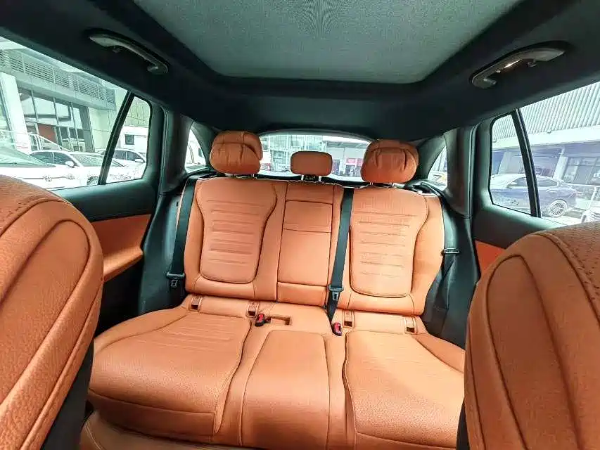 Mercedes-Benz GLC 2024