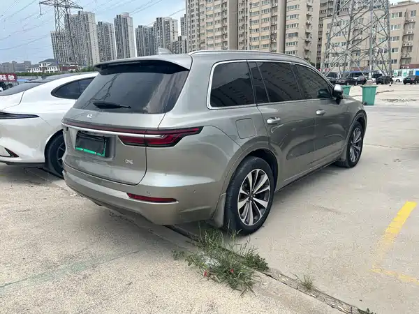 Li Auto ONE 2021