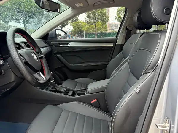 Skoda Superb 2023
